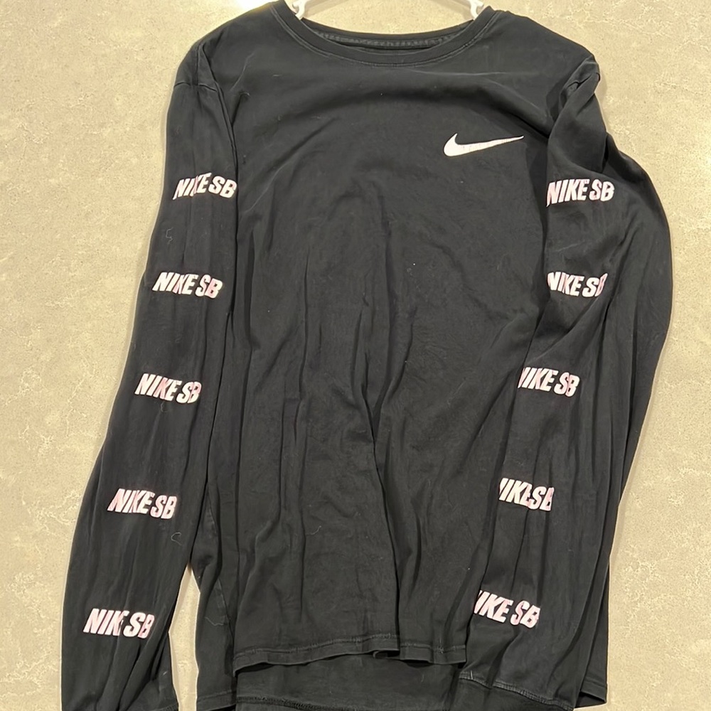 Nike Skateboard Long Sleeve